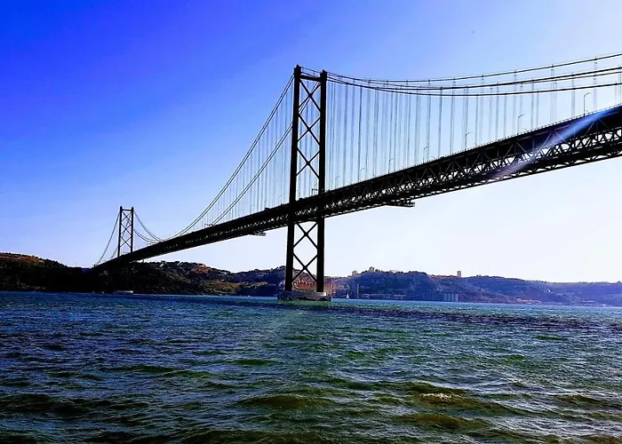 Ly\'S House In Lisbon